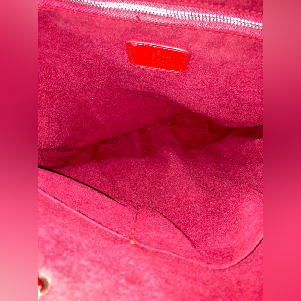 Louis Vuitton x Supreme Christopher Backpack Epi Red - Picture 10 of 12